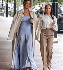 96092123-14488461-Rita_Ora_is_back_Down_Under_promoting_her_Typebea_s_new_styling_-a-10_174173709200.jpg